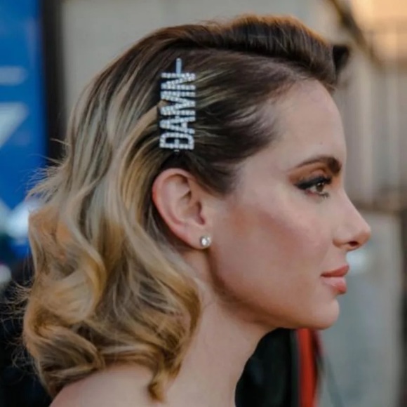 ⚜️[𝟯/$𝟭𝟴]⚜️DAMN Crystal Silver Hairpin NEW - Picture 9 of 12